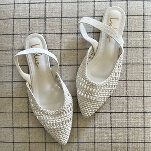 Lulu’s Maeey White Woven Pointed-Toe Slingback Flats
